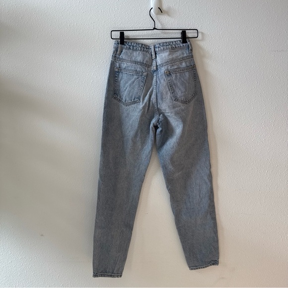 Pretty Little Thing Mom Denim Classic Women's Jeans - Picture 5 of 8